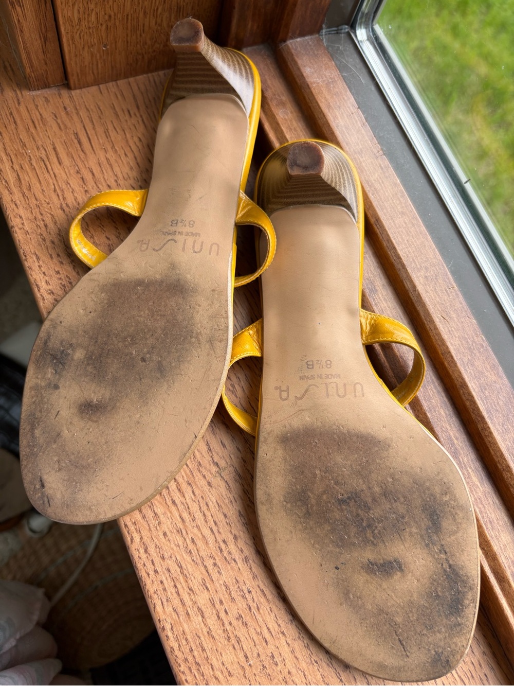 Unisa Mustard Yellow Leather Fringe Sunburst Thong Sandals - Picture 3 of 9
